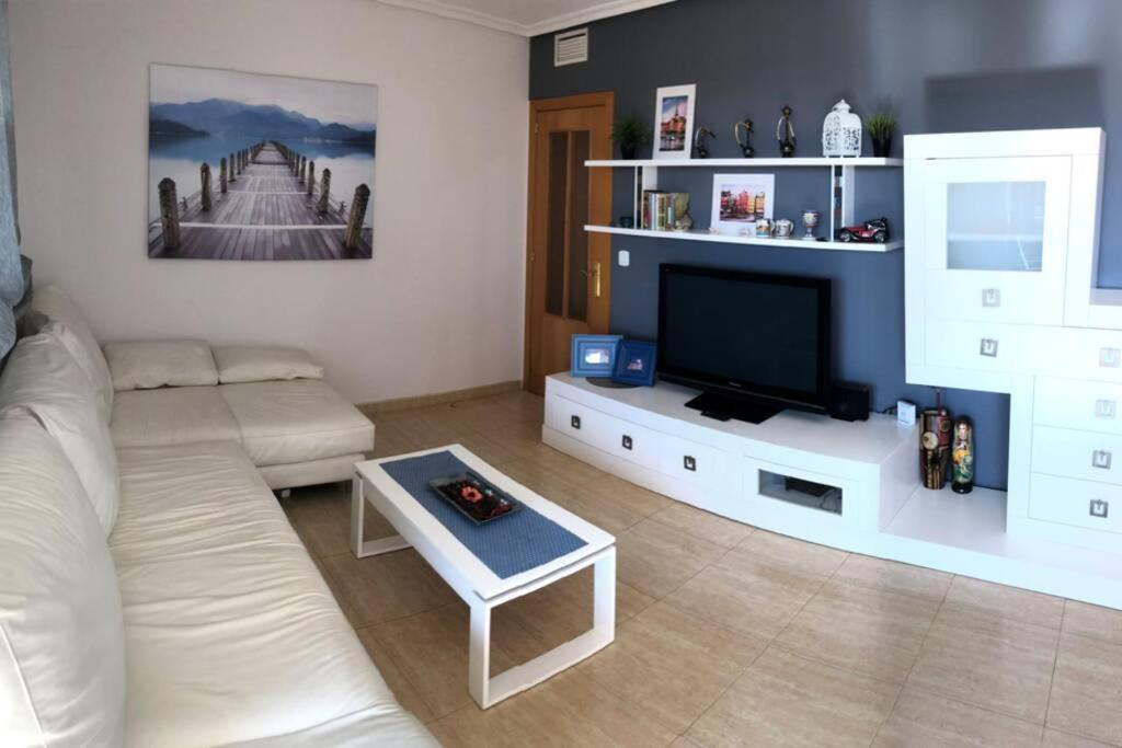 Beautiful Apartment With Swimming Pool And Beach Alicante Exterior foto